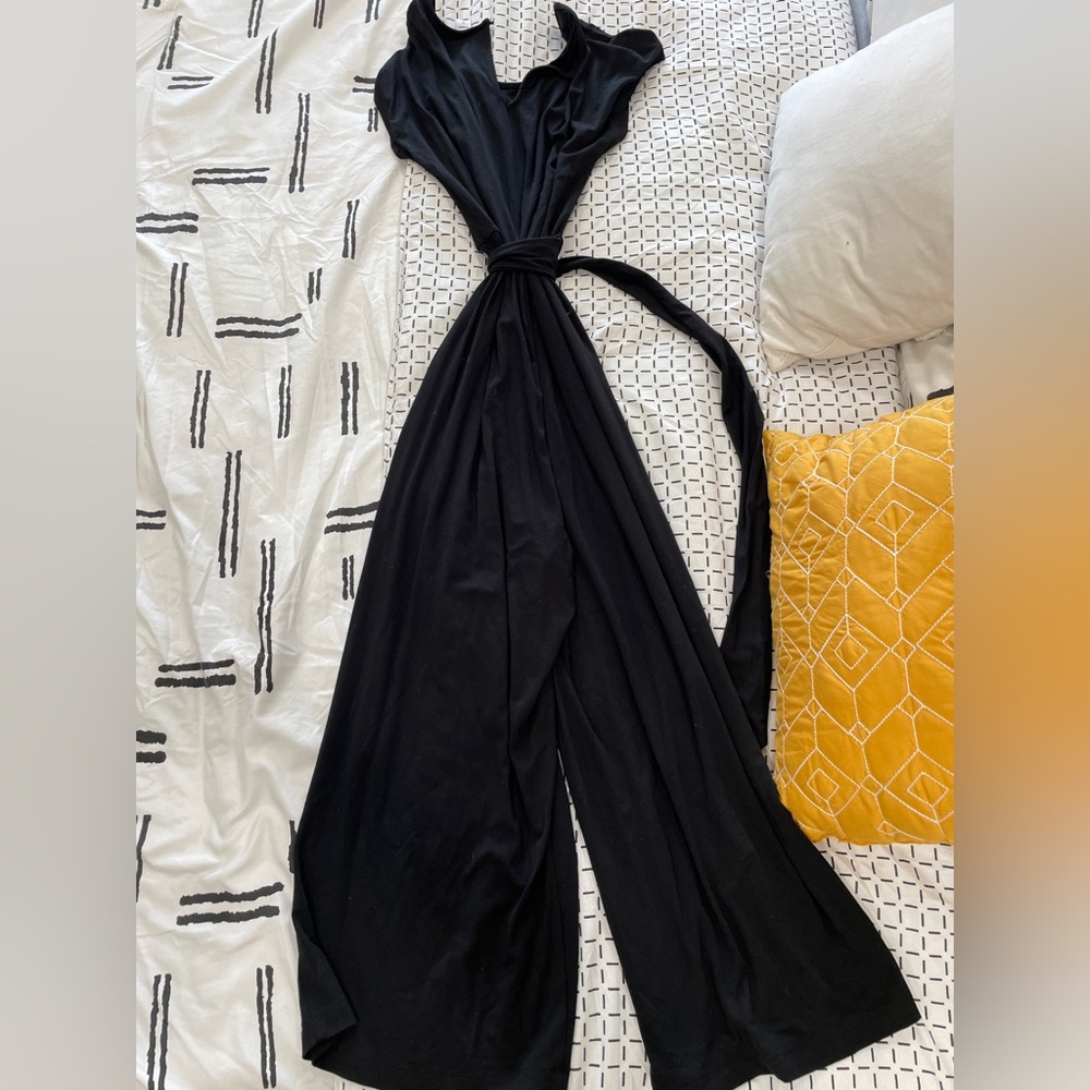 Black knit pant one piece w/belt